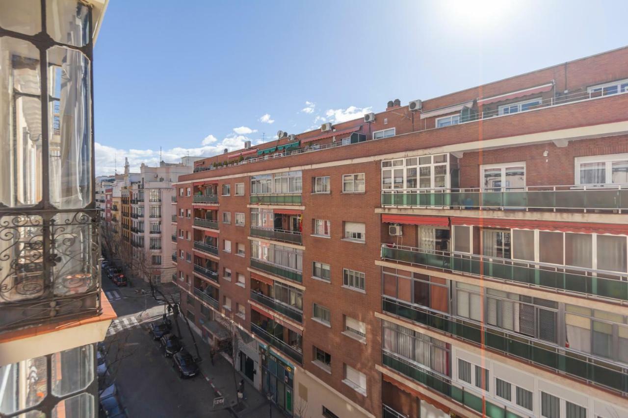 Apartamento Urbantec Realty - Atocha y Museos Madrid Exterior foto